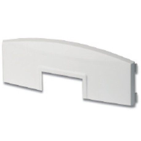 09227 | Адаптер для ввода канала 50х20 мм в 6-мод. коробку Brava