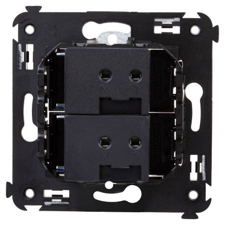 4402543 | USB зарядное устройство в стену, "Avanti", "Черный квадрат"-2