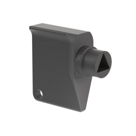 R5CE246 | Пластиковый ключ/ручка треугольного профиля 8мм