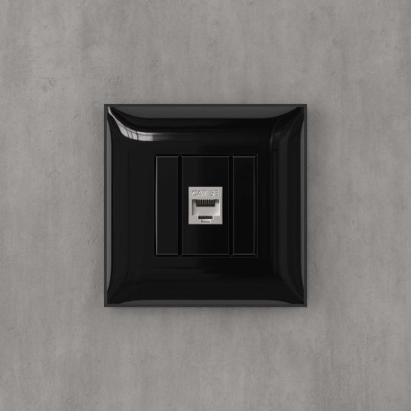 4402763 | Компьютерная розетка RJ-45 без шторки в стену, кат.5e одинарная экранированная, "Avanti", "Черный квадрат"-4