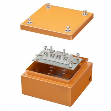 FSK30410 | Коробка ответвительная FS стальная с гладкими стенками, 150х150х80мм, 4р, 32A, 10мм2, IP66