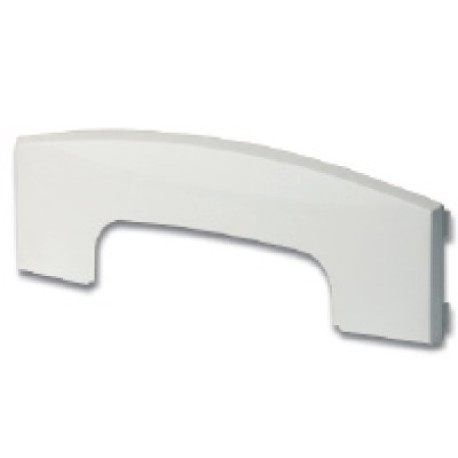 09226 | Адаптер для ввода канала 90х25 мм в 6-мод. коробку Brava