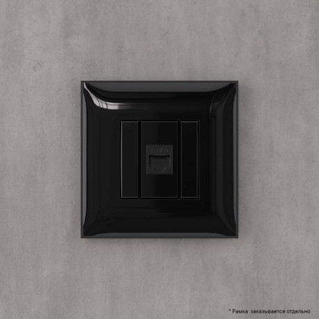 4402693 | Компьютерная розетка RJ-45 без шторки в стену, кат.6 одинарная, "Avanti", "Черный квадрат"-4