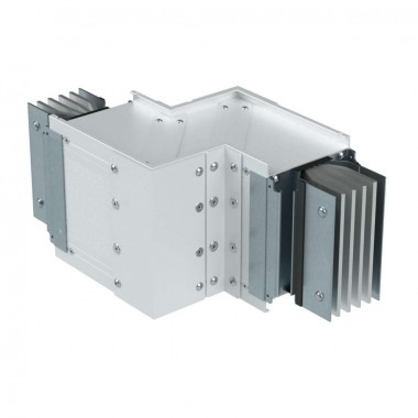 PTA13GDHE1AA000 | Секция горизонтальная Z-образная, тип 1, Al, 3P+N+Pe+Fe, 1250А, IP55
