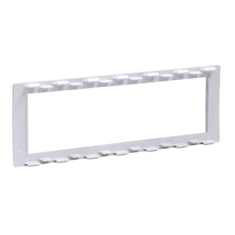 F00015 | Рамка универсальная на 6 модулей, цвет белый-2